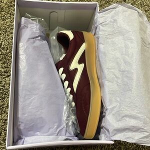 MADDEN GIRL GIIA sneakers 👟👟